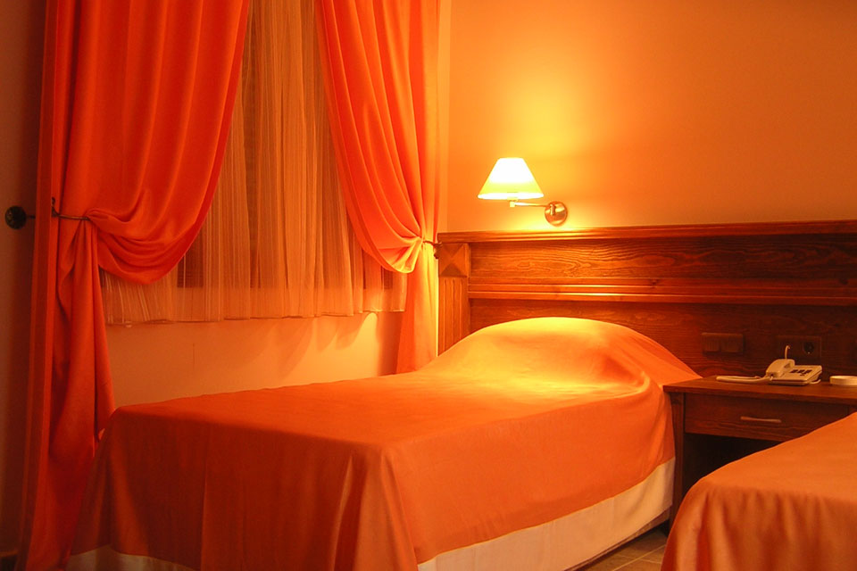 Otel Deniz - Ayvalık Cunda Adası Oda Resimleri